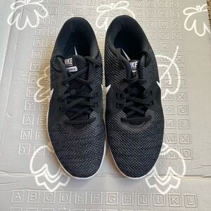 New Nike TR 8 - Woman - Size 7